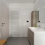 Villa Anni For 10 People In With Heated Pool, Sea View & Kids And Playground *