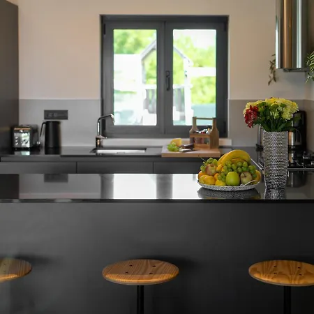 Anni For 10 People In With Heated Pool, Sea View & Kids And Playground Villa