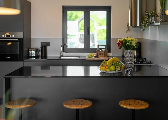 Anni For 10 People In With Heated Pool, Sea View & Kids And Playground Вилла